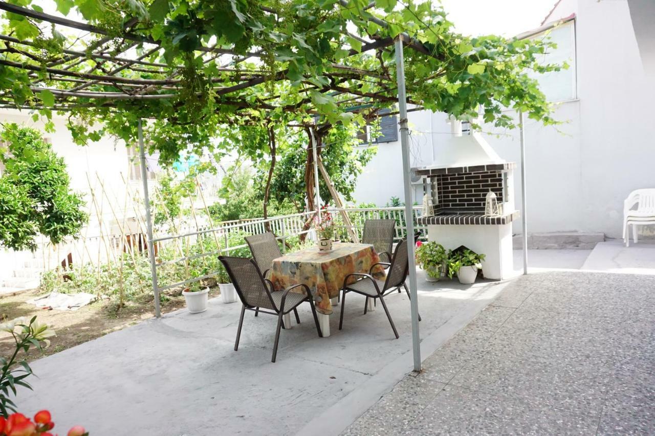 Anastasia' S Guest House Neos Marmaras Exterior photo