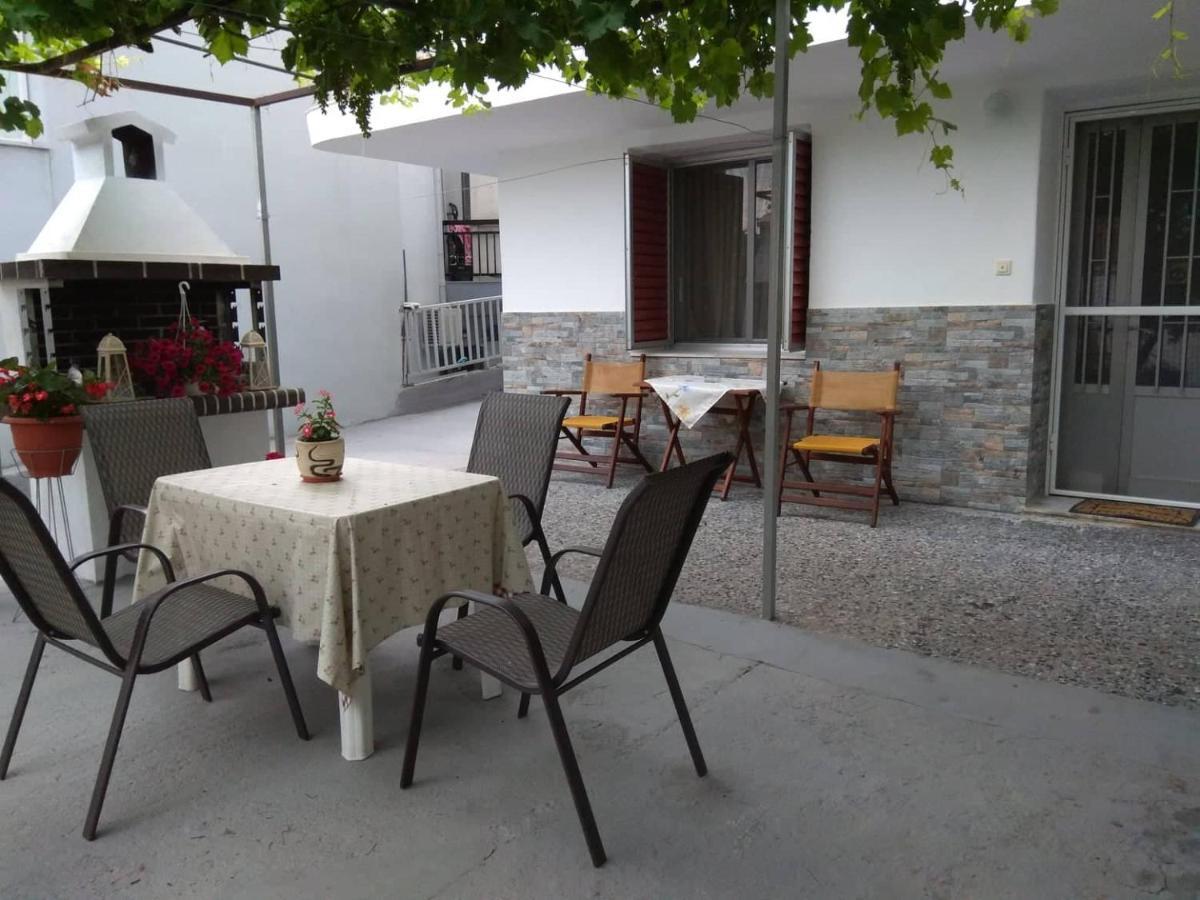 Anastasia' S Guest House Neos Marmaras Exterior photo